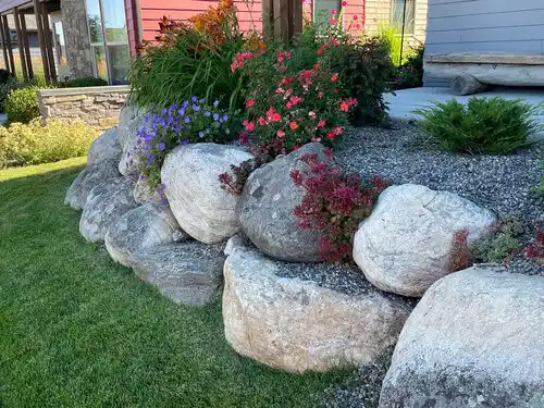 landscaping services Wall